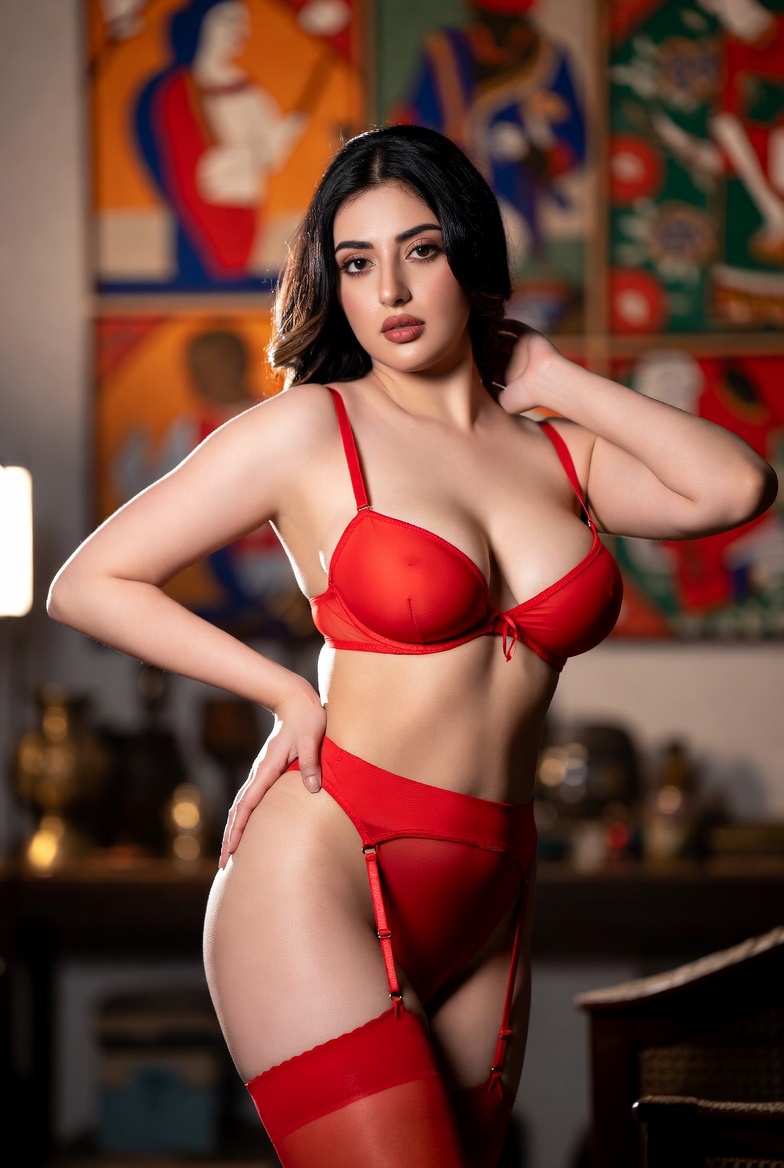 Sara Baloch — Pakistani model, Velvet Modeling, Pakistan modeling agency (Karachi, Lahore, Islamabad).
