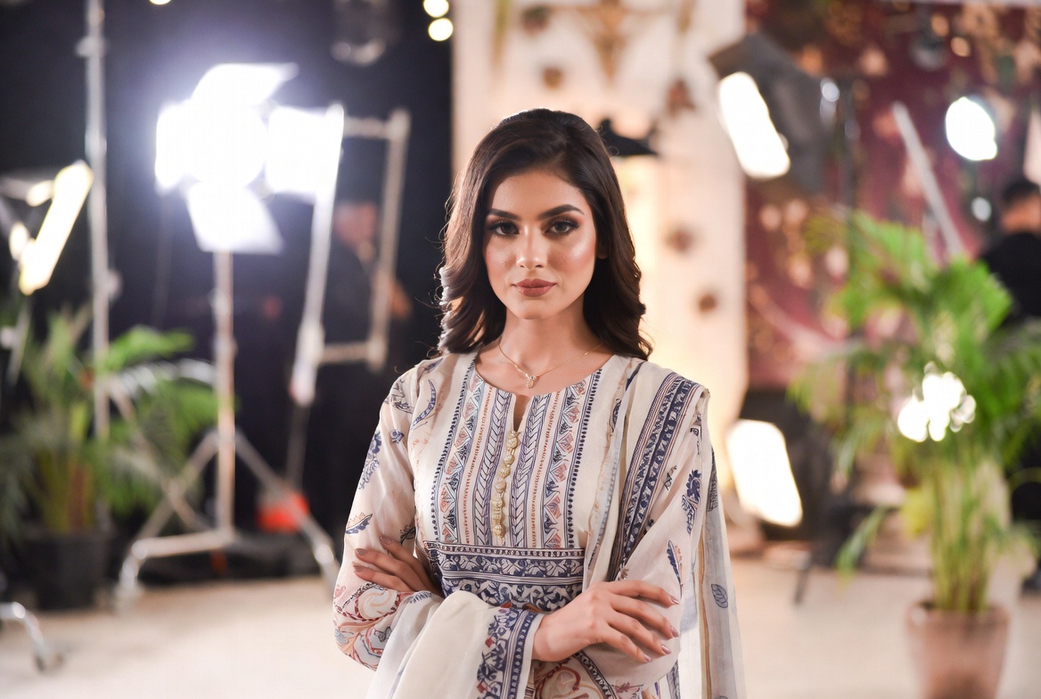 Velvet Modeling — Pakistani female models & Pakistan modeling agency (Karachi, Lahore, Islamabad). Homepage reel 38.