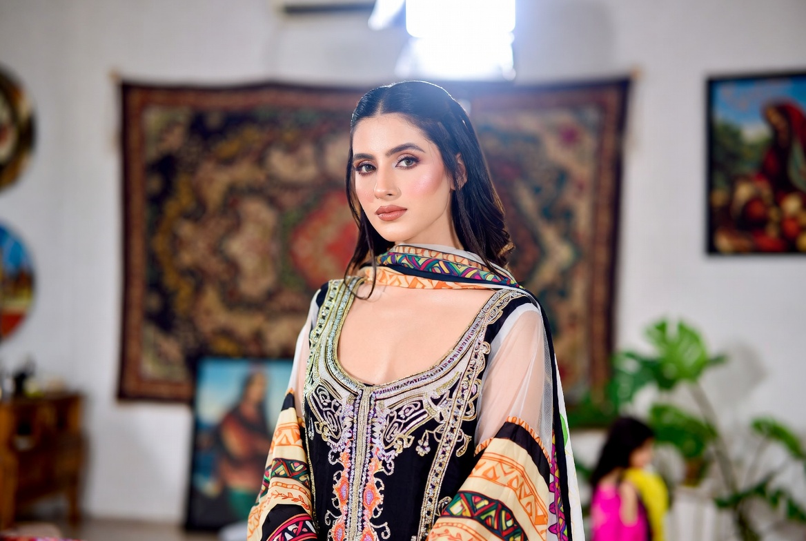 Velvet Modeling — Pakistani female models & Pakistan modeling agency (Karachi, Lahore, Islamabad). Hero marquee up 5.