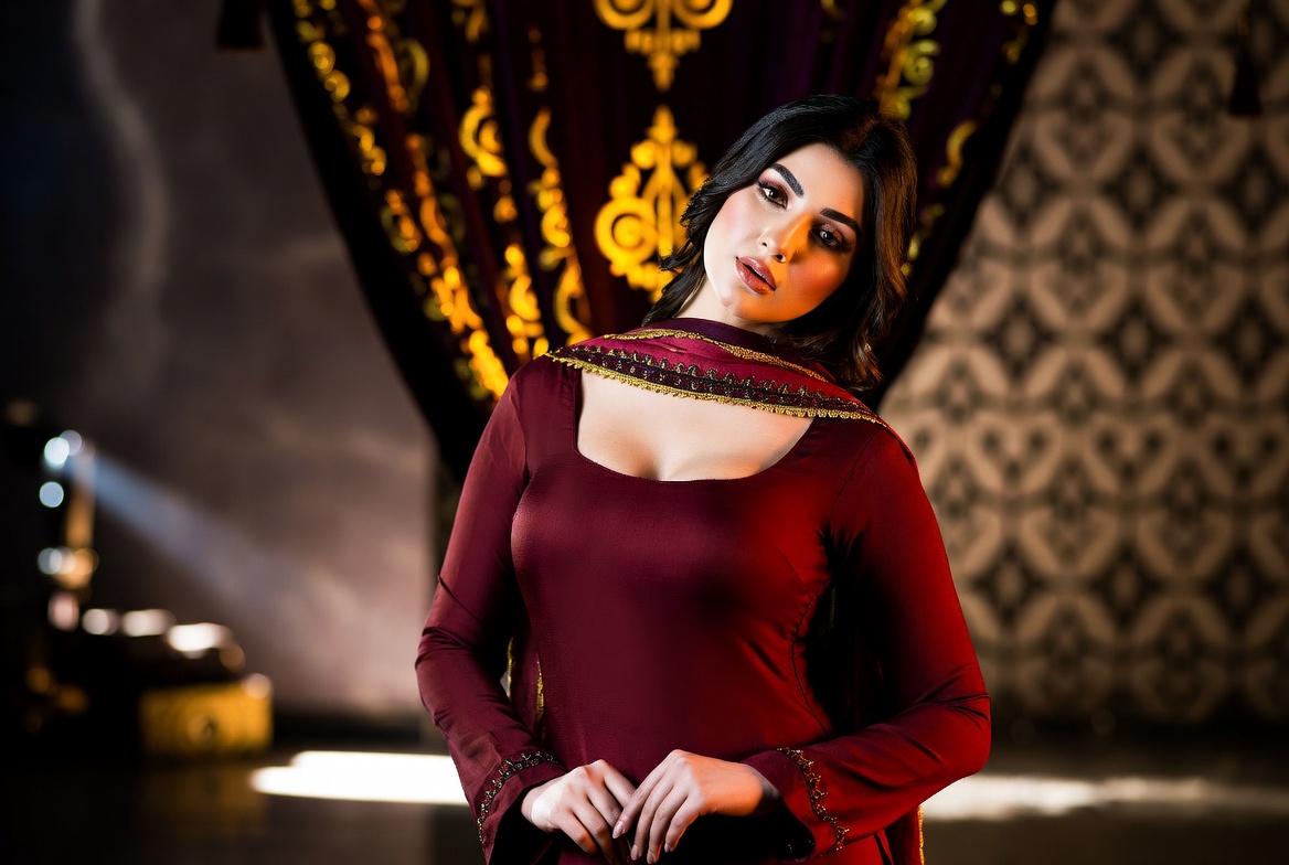 Velvet Modeling — Pakistani female models & Pakistan modeling agency (Karachi, Lahore, Islamabad). Hero marquee up 7.