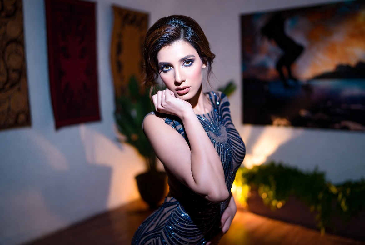 Velvet Modeling — Pakistani female models & Pakistan modeling agency (Karachi, Lahore, Islamabad). Hero marquee down 8.