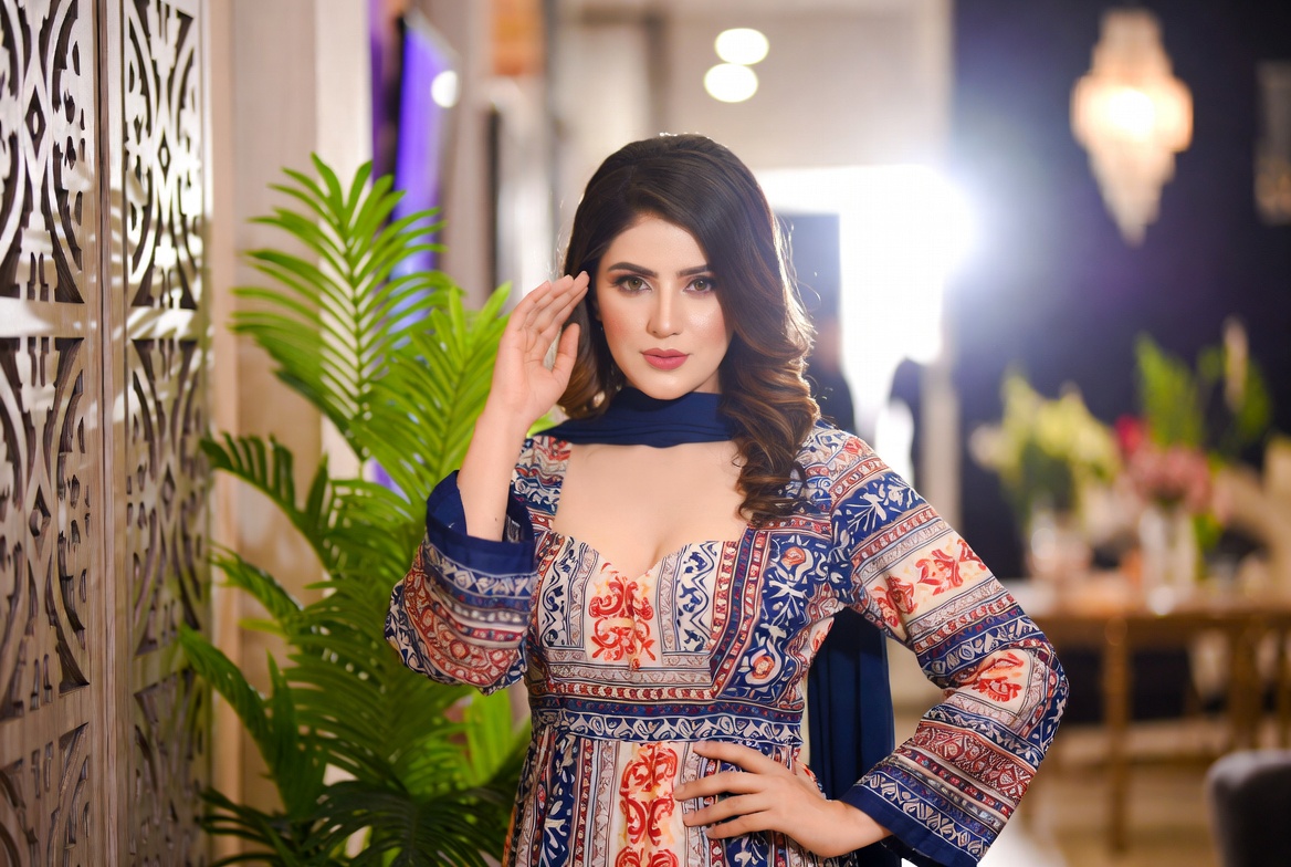 Velvet Modeling — Pakistani female models & Pakistan modeling agency (Karachi, Lahore, Islamabad). Hero marquee up 6.