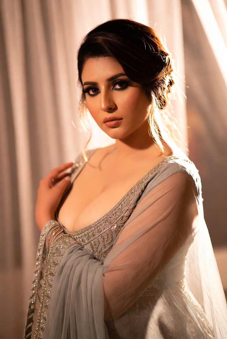 Velvet Modeling — Pakistani female models & Pakistan modeling agency (Karachi, Lahore, Islamabad). Hero marquee up 6.