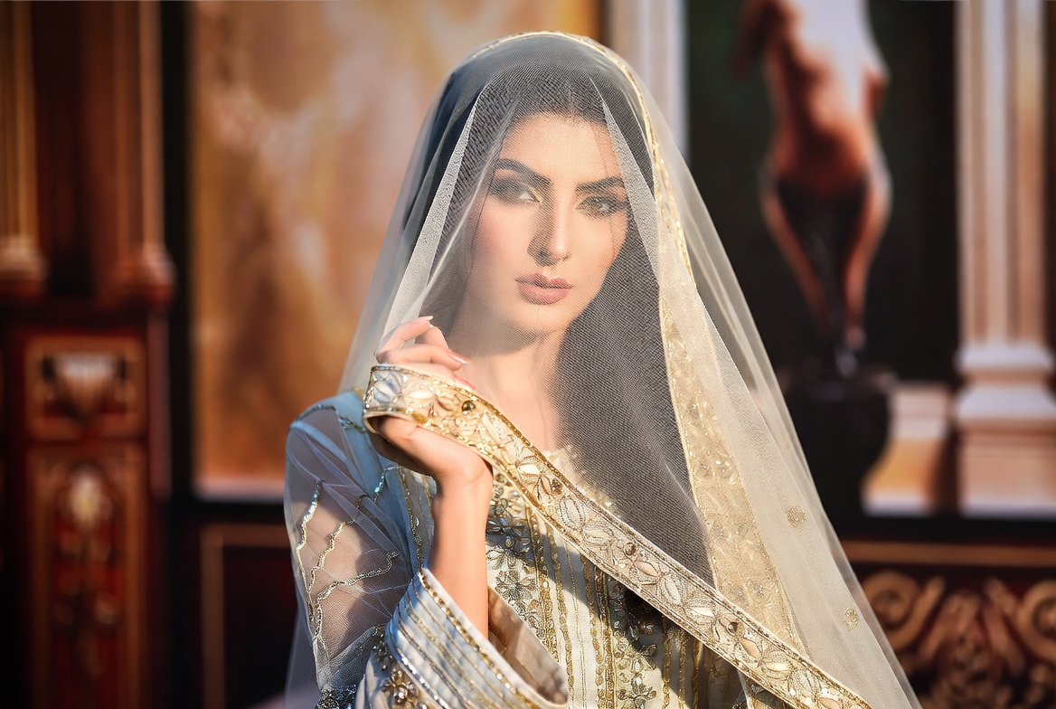 Velvet Modeling — Pakistani female models & Pakistan modeling agency (Karachi, Lahore, Islamabad). Hero marquee down 1.