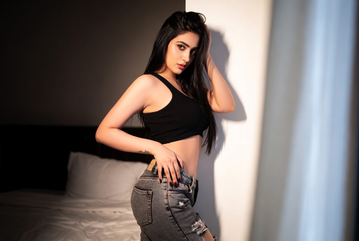 Velvet Modeling — Pakistani female models & Pakistan modeling agency (Karachi, Lahore, Islamabad). Gallery filmstrip 7.