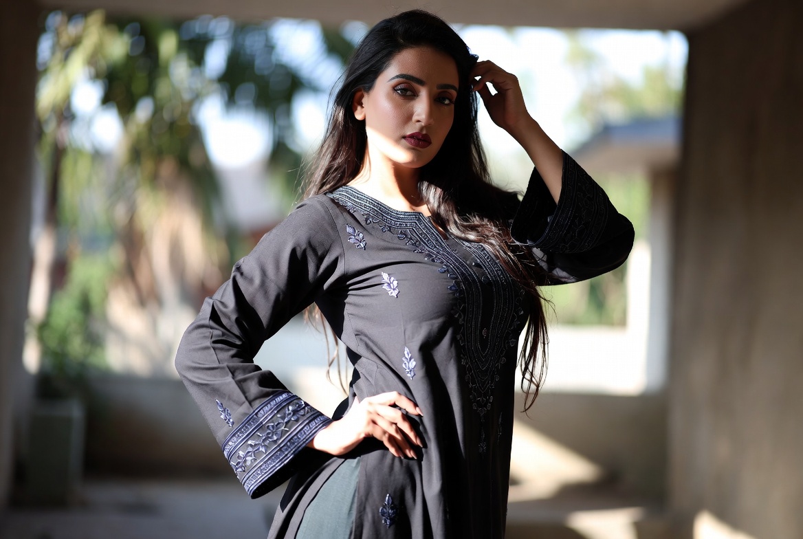 Velvet Modeling — Pakistani female models & Pakistan modeling agency (Karachi, Lahore, Islamabad). Hero marquee up 6.