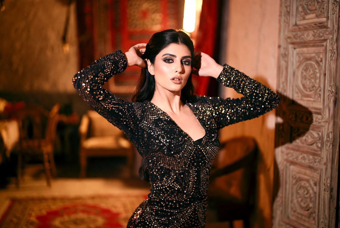 Zoya Nadeem — Pakistani model, Velvet Modeling, Pakistan modeling agency (Karachi, Lahore, Islamabad).