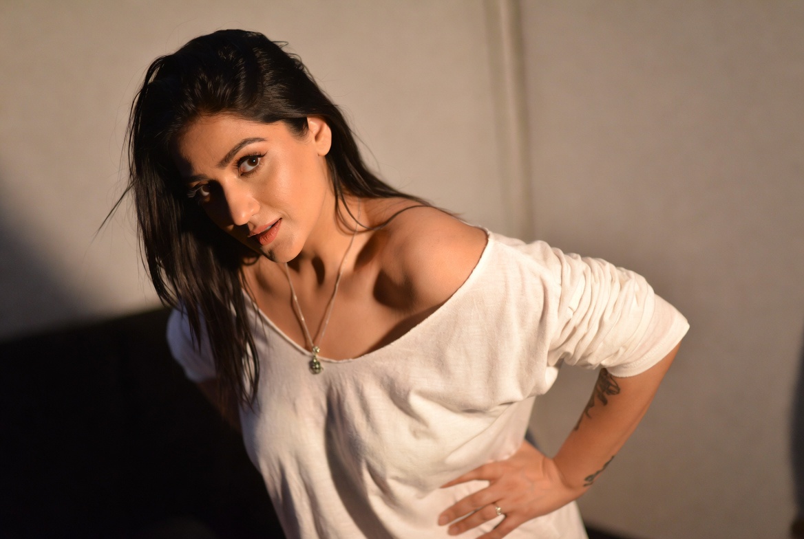 Velvet Modeling — Pakistani female models & Pakistan modeling agency (Karachi, Lahore, Islamabad). Gallery filmstrip 2.