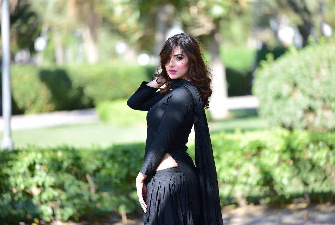 Velvet Modeling — Pakistani female models & Pakistan modeling agency (Karachi, Lahore, Islamabad). Gallery filmstrip 4.